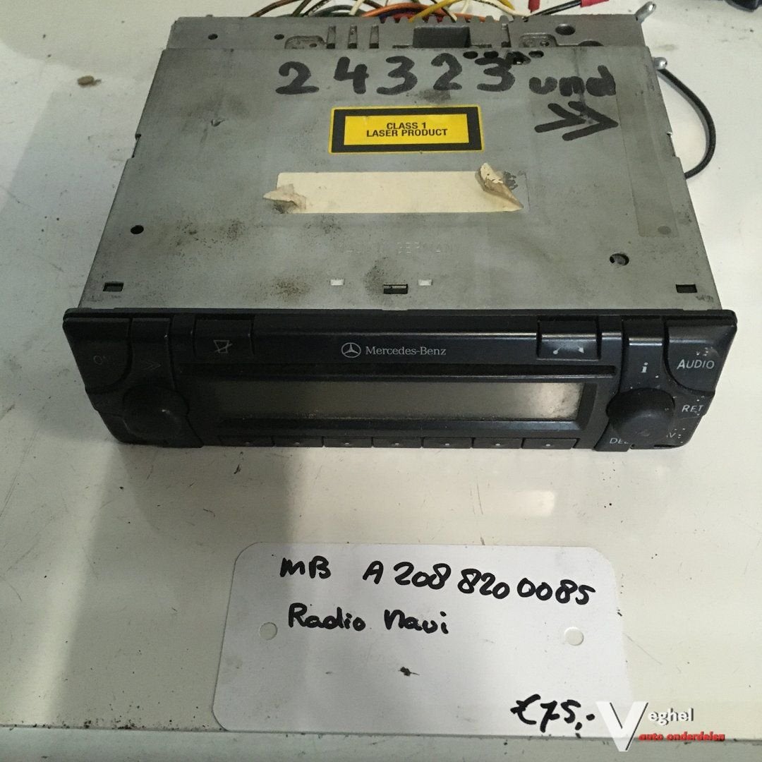 Mercedes Navigatie radio A208 820 0085, Gebruikt, -, -, Ophalen of Verzenden