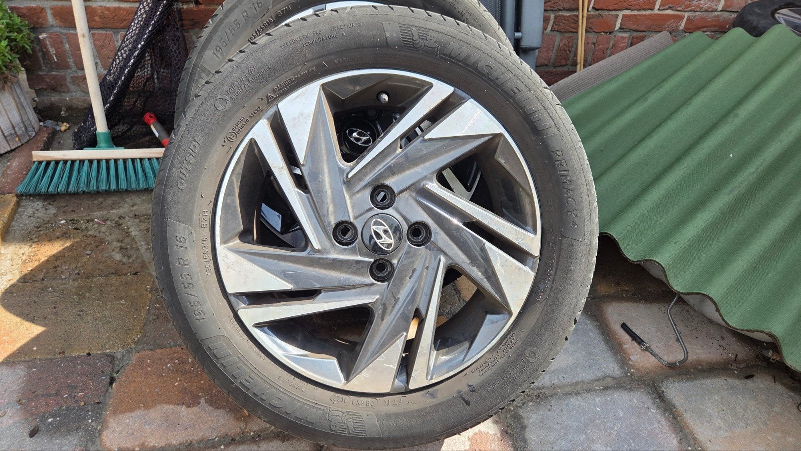4 Michelin 195/55 R16 banden en velgen, Auto-onderdelen, Banden en Velgen, Gebruikt, 16 inch, Banden en Velgen, Ophalen of Verzenden