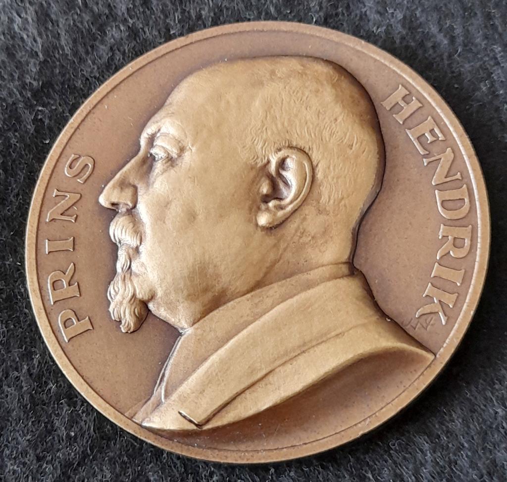 Bronzen penning Prins Hendrik 1876-1934, Ophalen of Verzenden, Brons, Nederland