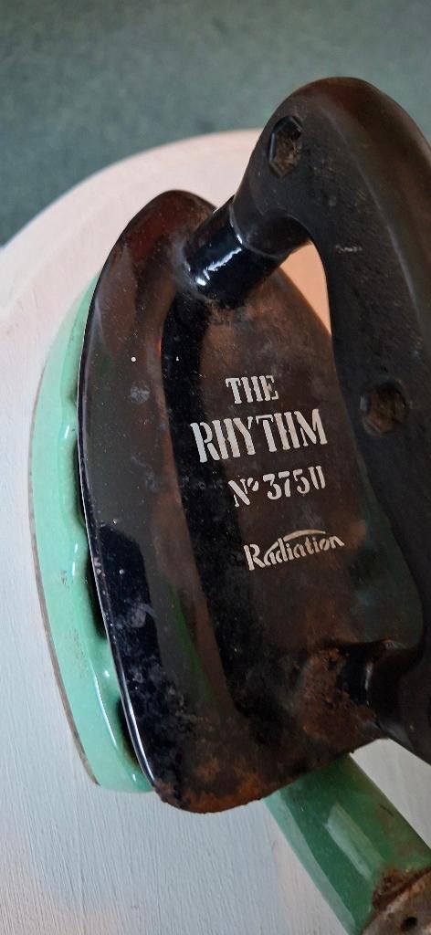 Strijkijzer, Antiek en Kunst, Antiek | Gereedschap en Instrumenten, Ophalen of Verzenden