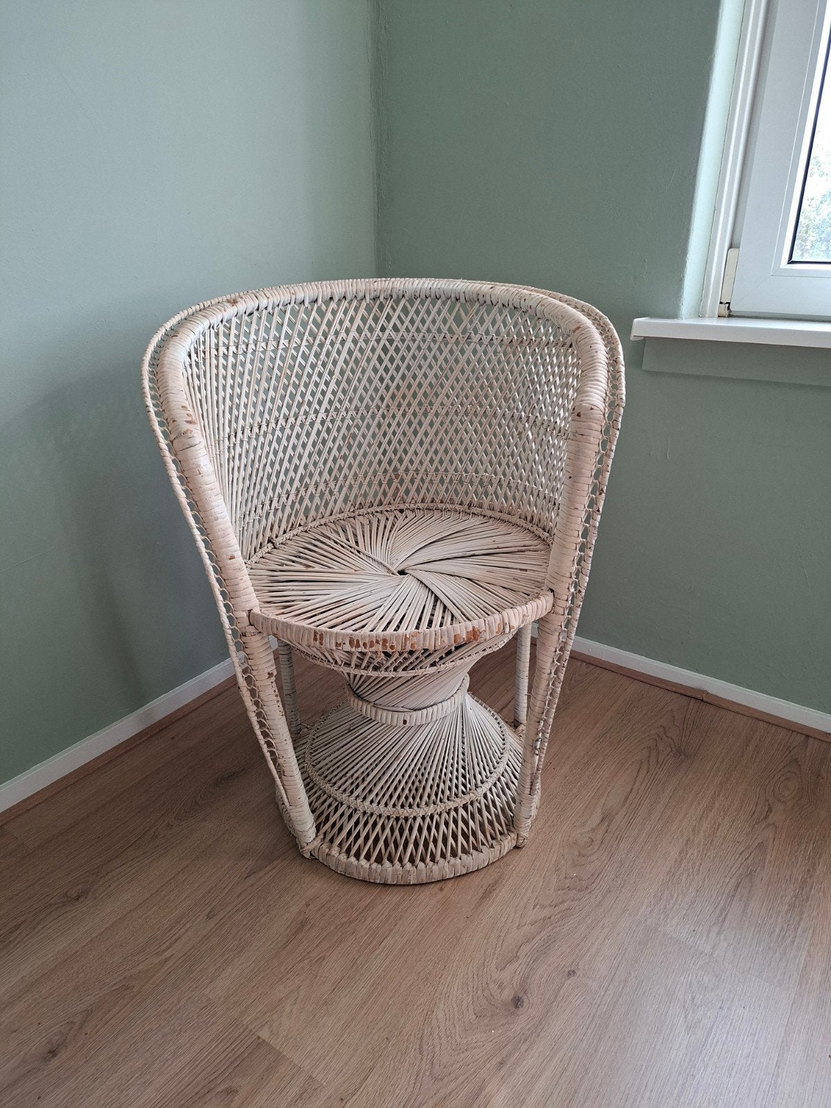 Vintage rotan pauwenstoel, Ophalen