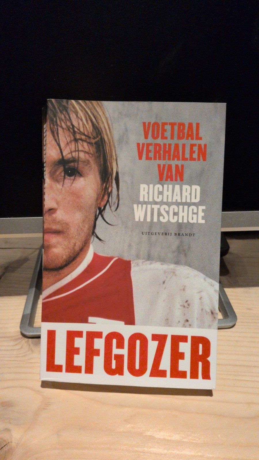 Voetbal Verhalen van Richard Witschge - Lefgozer, Ophalen of Verzenden, Zo goed als nieuw, Richard Witschge, Balsport