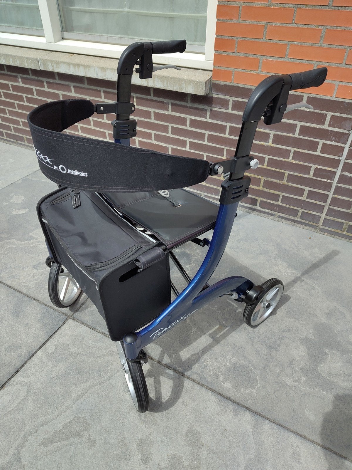 Rollator, Travixx Deluxe S, Ophalen, Opvouwbaar, Zo goed als nieuw