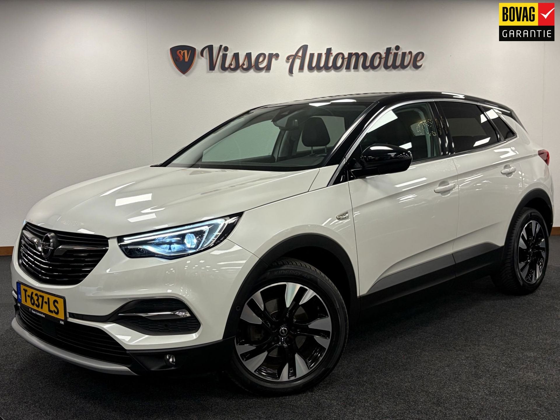 Opel Grandland X 1.2 Turbo Ultimate*Pano*WinterPakket*Camera, Auto's, Voorwielaandrijving, Gebruikt, Euro 6, 1199 cc