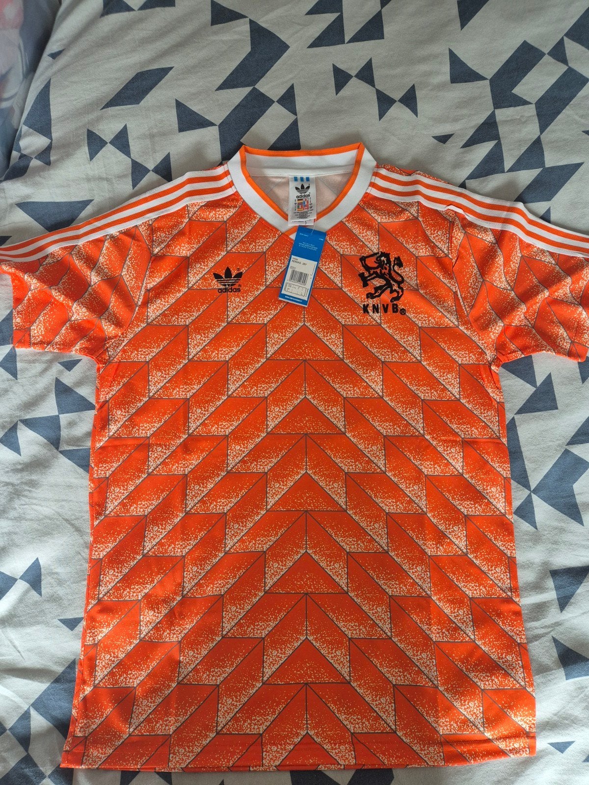 EK 1988 Retro Shirt - Maten M en L -

met tags, Maat M, Ophalen of Verzenden, Nieuw, Shirt