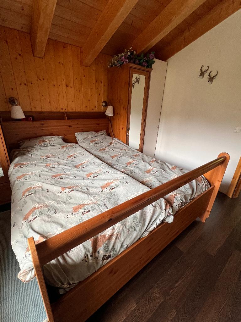 IKEA Hemnes Bed 160x200 incl matras, Huis en Inrichting, Ophalen, Hemnes, Bruin, Tweepersoons