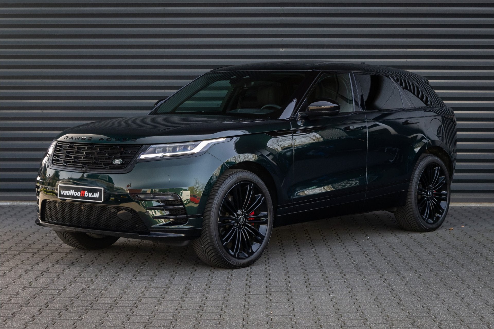 Land Rover Range Rover Velar P400e AWD Dynamic HSE PHEV - Br, Auto's, Dealer onderhouden, Gebruikt, Zwart, 4 cilinders