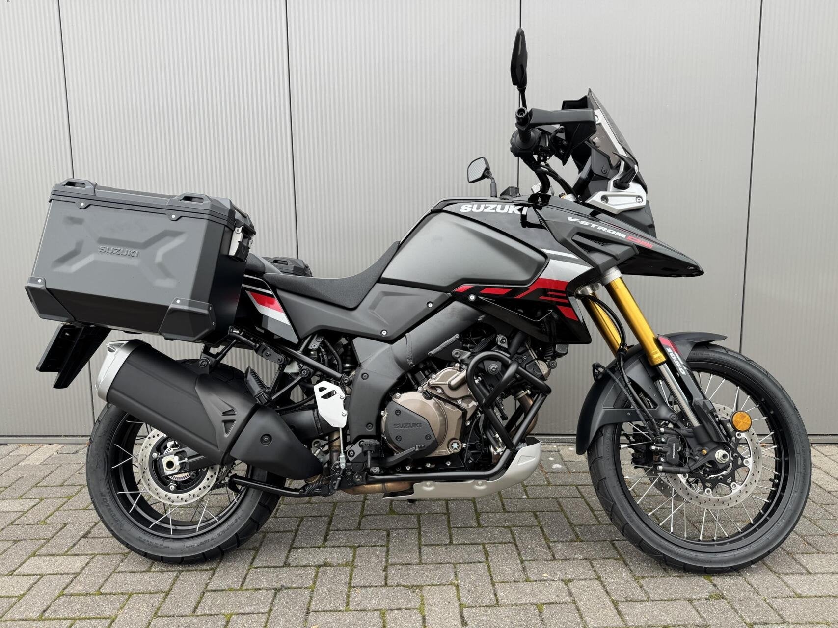 Suzuki DL 1050 V-Strom DE, Meer dan 35 kW, Toermotor, ABS, Gebruikt