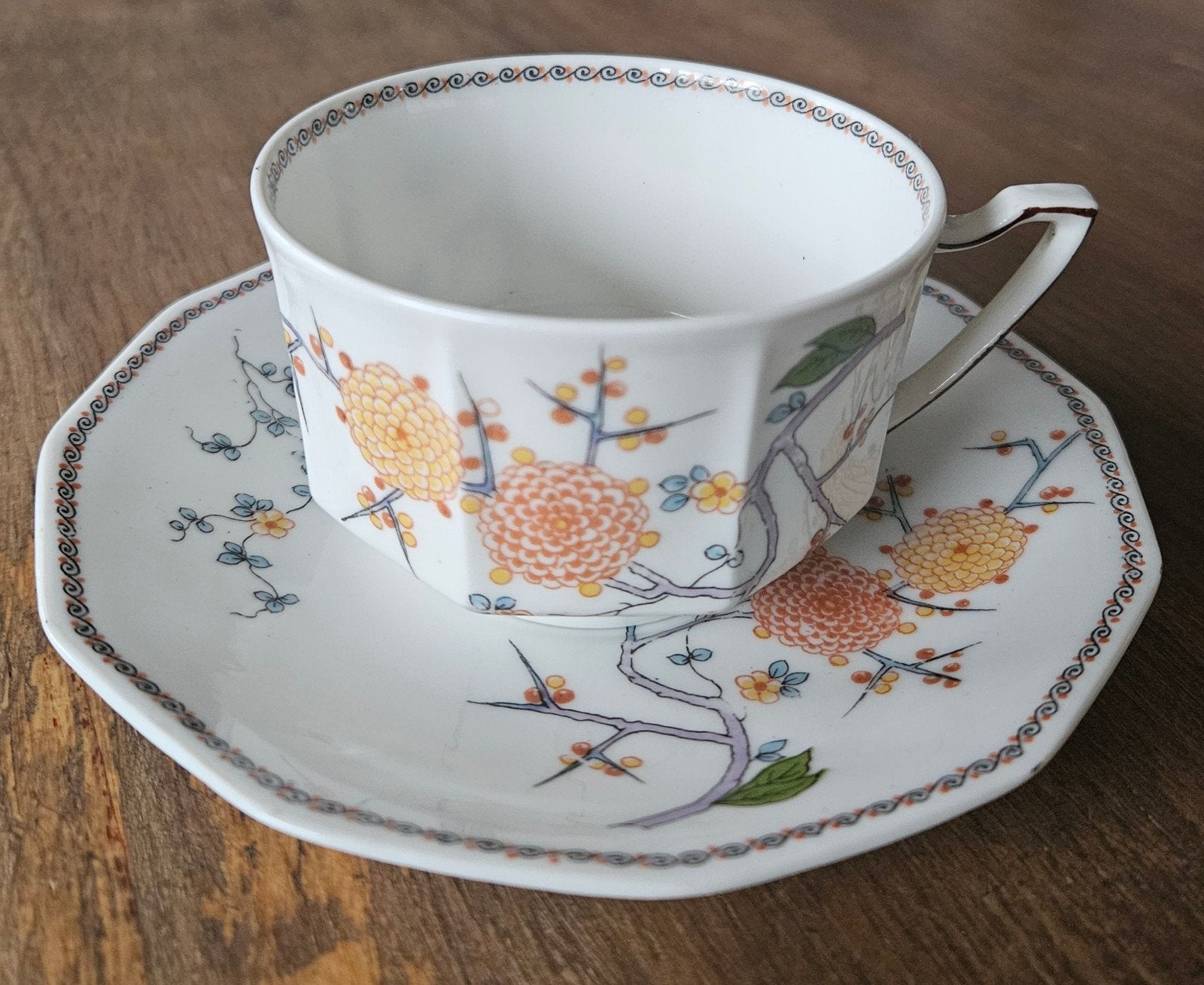 Antieke Limoges Kop en Schotel – A. Lanternier & Co, Ophalen of Verzenden