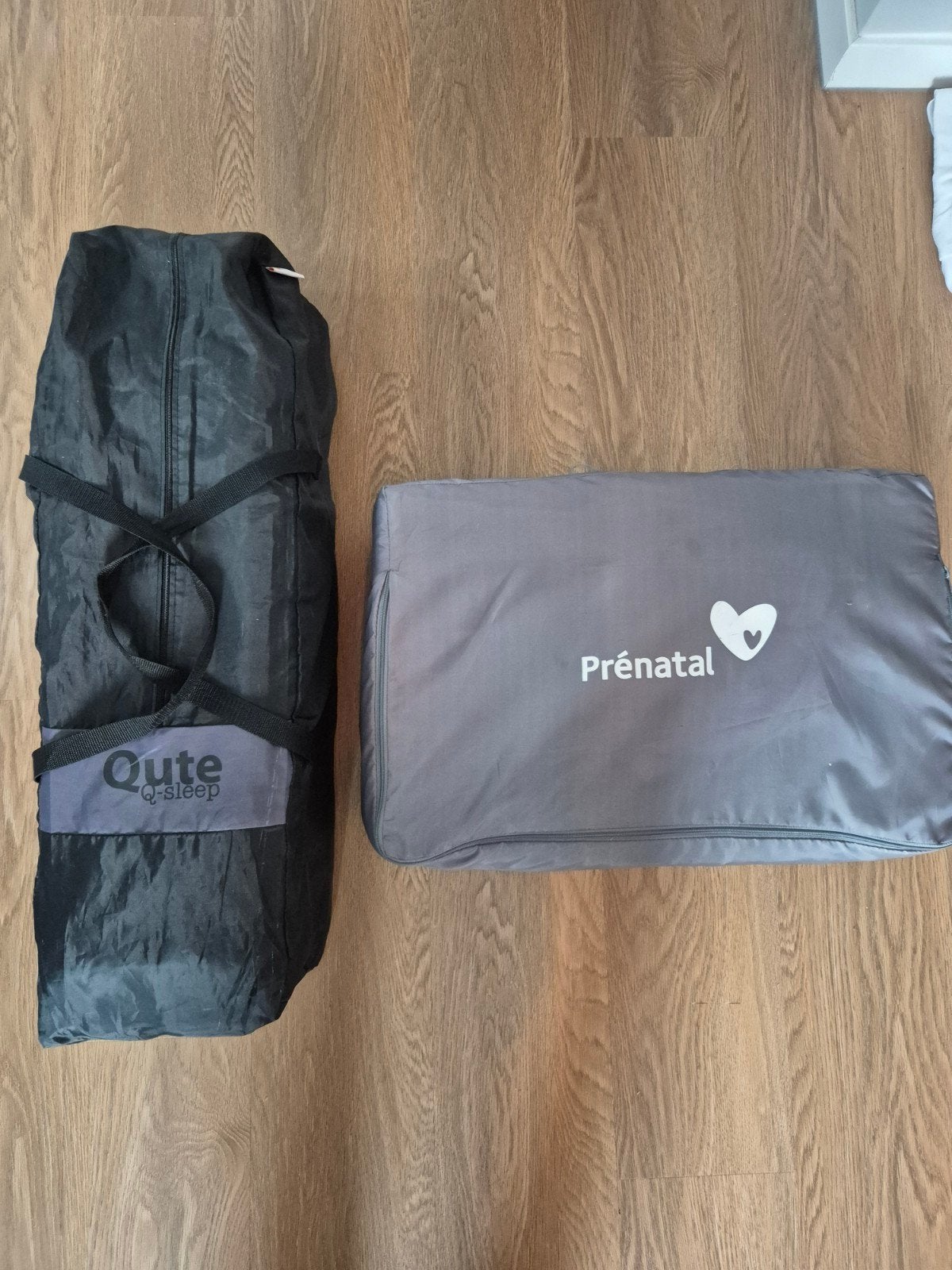 Qute campingbedje met extra Prénatal matras, Ophalen, Gebruikt, Reisbedje