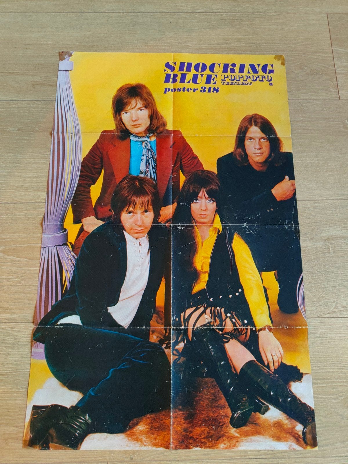 Popfoto Super Poster Shocking Blue., Deurposter of groter, Ophalen of Verzenden, Muziek, Rechthoekig Staand