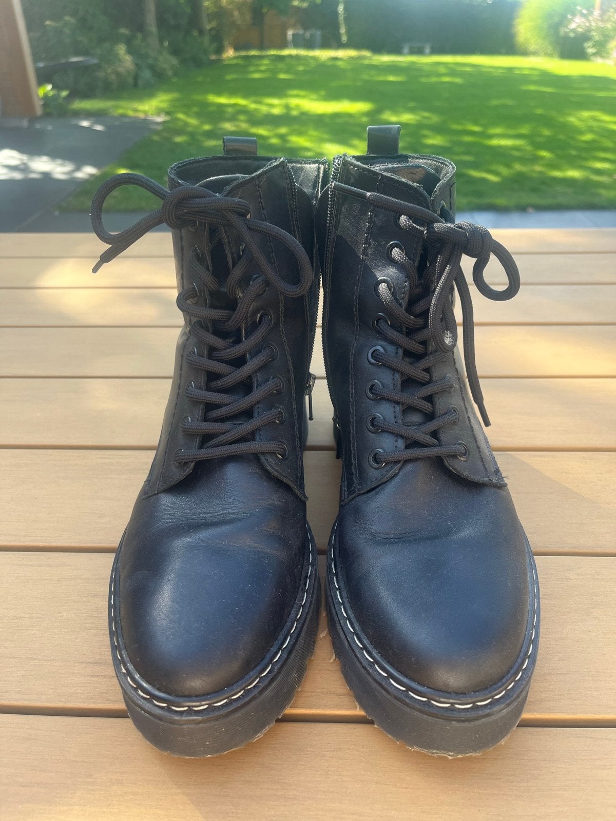 Ann Rocks Zwarte Veterlaarzen Maat 40, Kleding | Dames, Schoenen, Ophalen of Verzenden, Gedragen, Zwart, Lage of Enkellaarzen