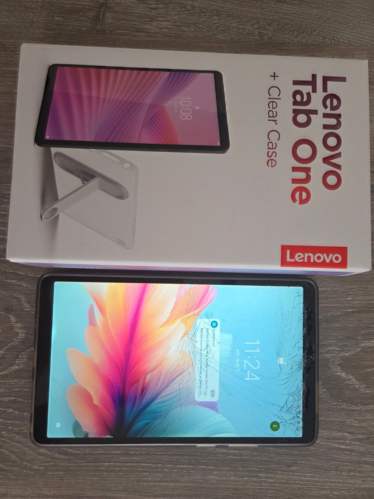 Lenovo Tab One tablet - Scherm gebarsten, werkt nog, 10 inch, Gebruikt, 32 GB, Tab One