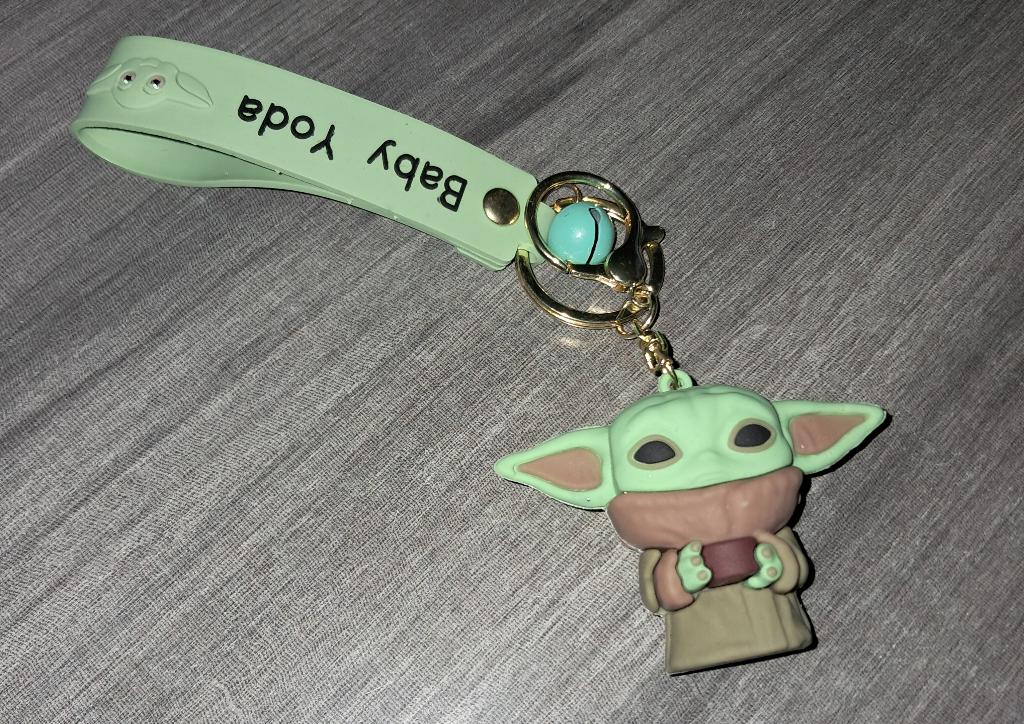 Nieuwe sleutelhanger tas hanger Baby Yoda / star wars, Ophalen of Verzenden, Nieuw, Gebruiksvoorwerp