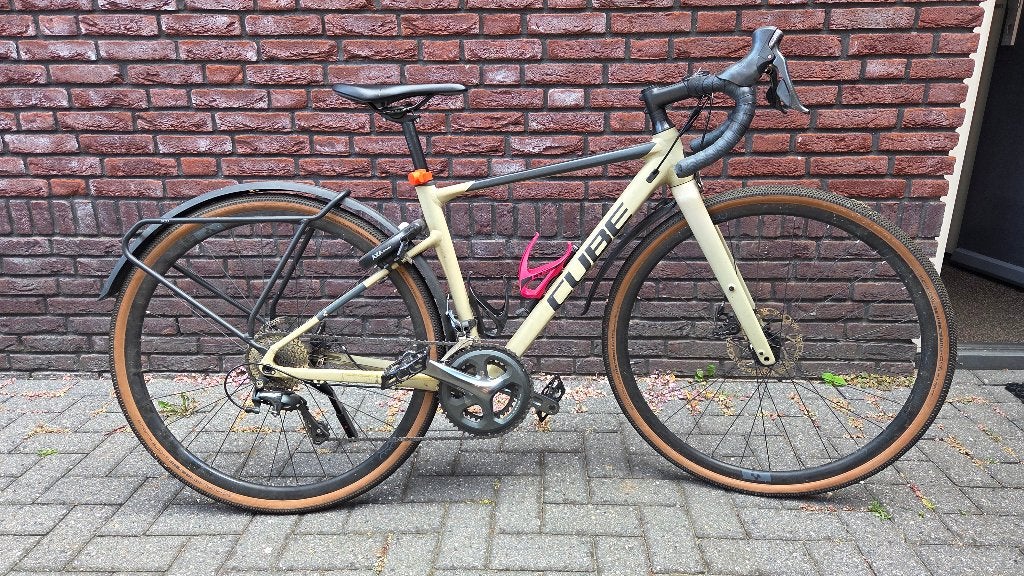 Cube Nuroad Pro 2021 Gravelbike - Zo goed als nieuw, Fietsen en Brommers, Fietsen | Racefietsen, 28 inch, Aluminium, 49 tot 53 cm
