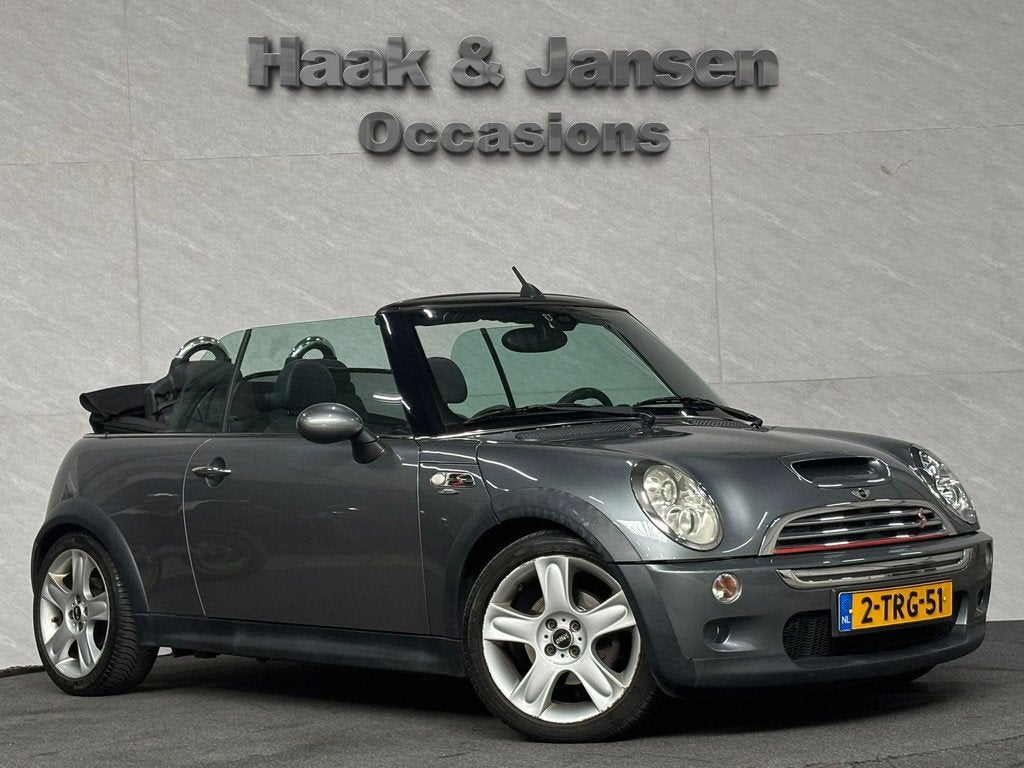 Mini Mini Cabrio 1.6 Cooper S - JCW - Leder - Stoelverw - Ca, Auto's, Mini, Gebruikt, 4 cilinders, Cabriolet, 4 stoelen