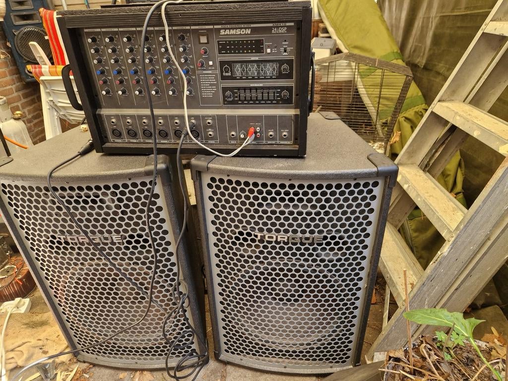 Samson XM410 Powered Mixer met 2x 350W Boxen, Ophalen, Gebruikt, 5 tot 10 kanalen, Microfooningang