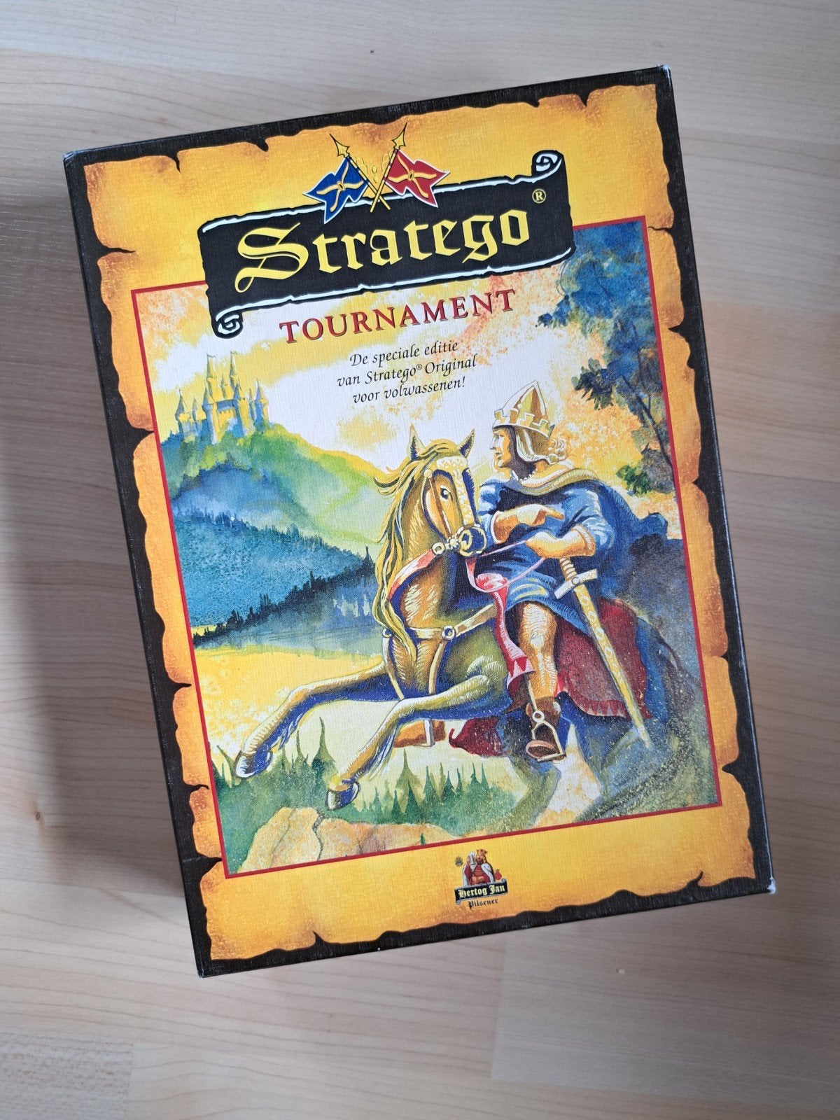 Stratego speciale editie zo goed als nieuw, Hobby en Vrije tijd, Gezelschapsspellen | Bordspellen, Ophalen of Verzenden, Zo goed als nieuw