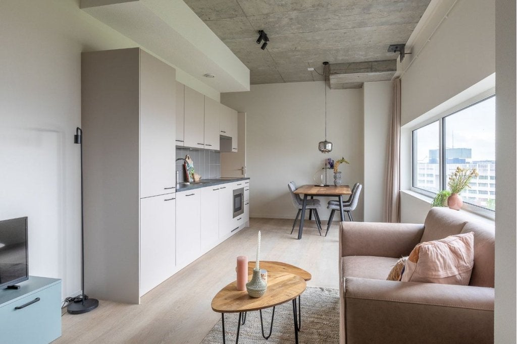 NIEUW! Woonruimte te huur G.H. Betzweg, Rotterdam