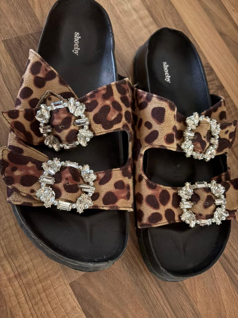 Shoeby sandalen leopard, Ophalen of Verzenden, Zo goed als nieuw, Sandalen of Muiltjes