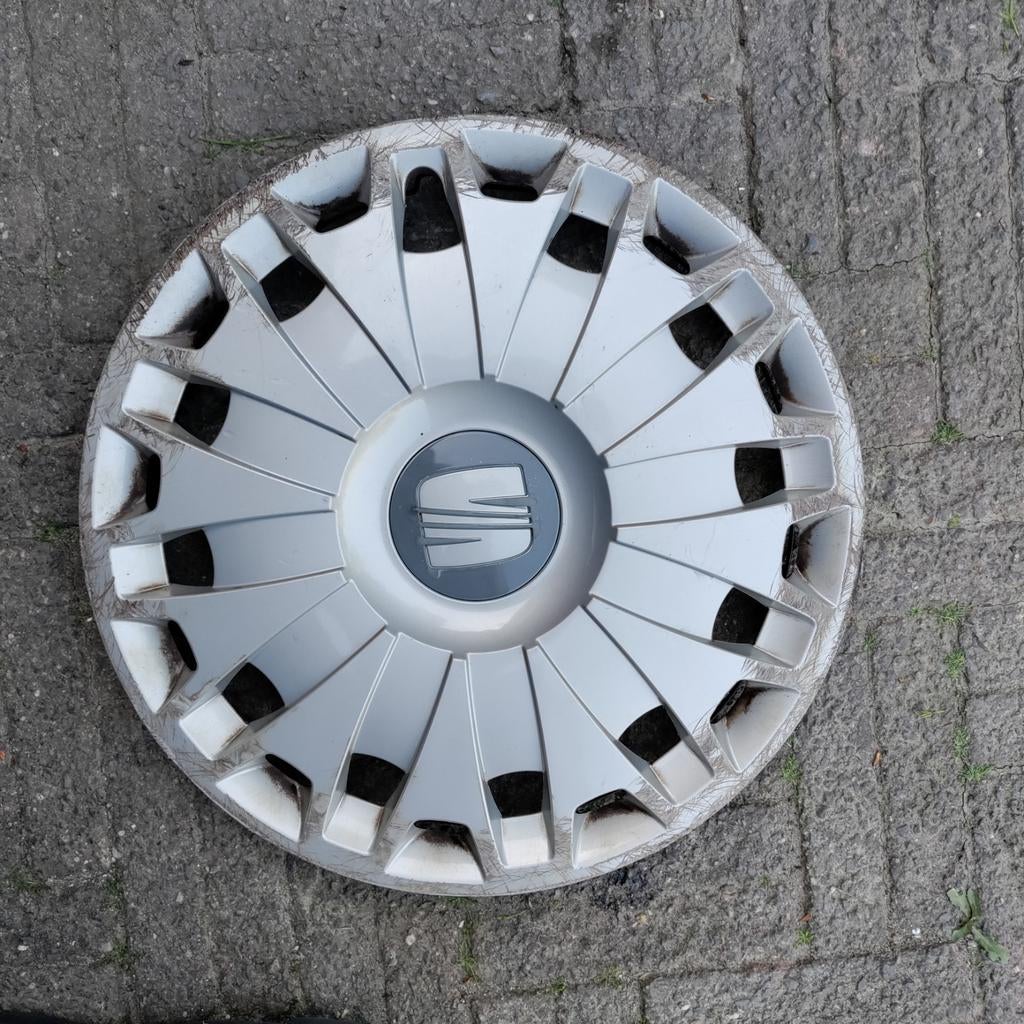 Wieldop SEAT,merk,embleem,kunststof,doorsnede 42 cm., Ophalen of Verzenden, Gebruikt