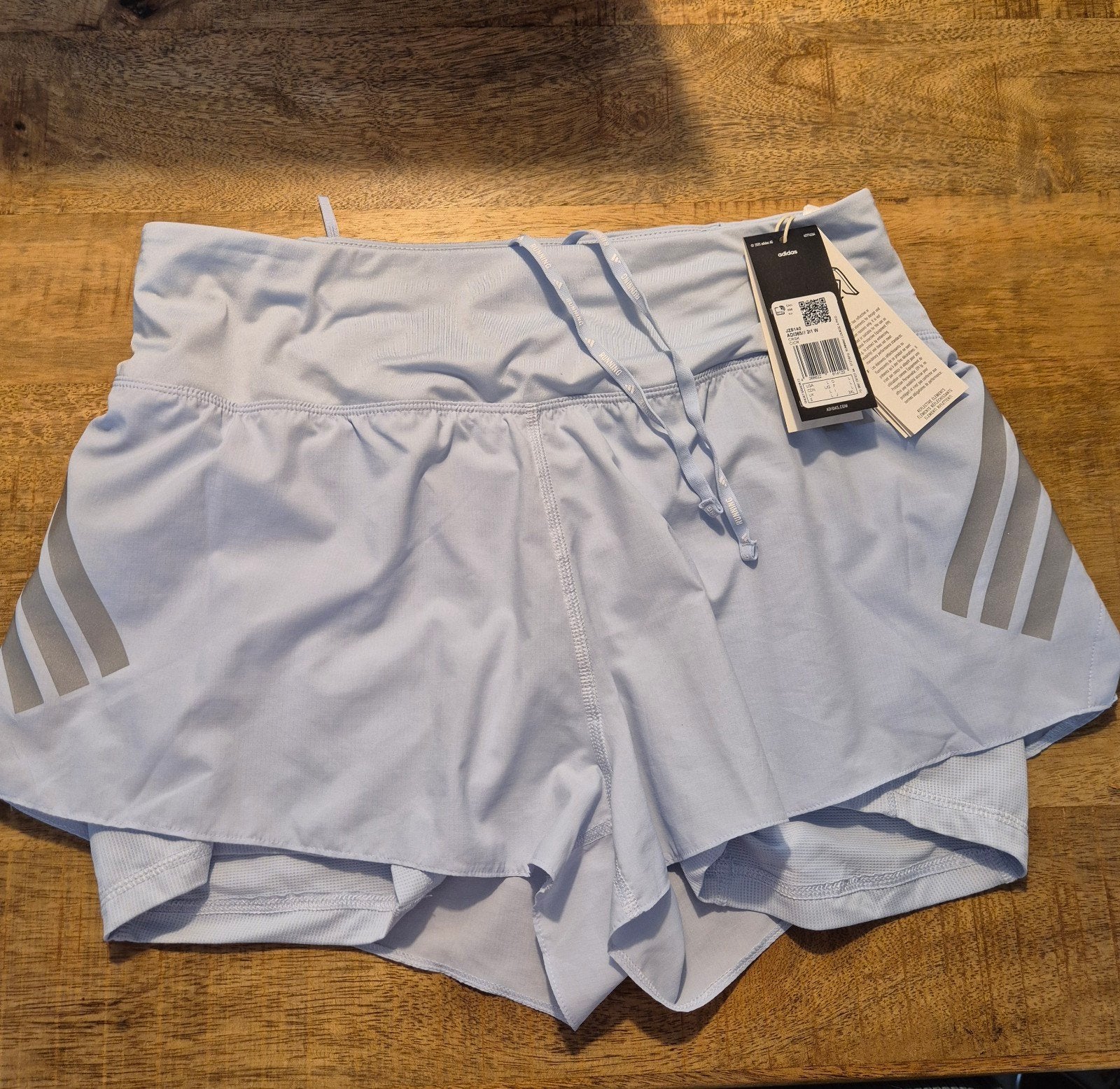 Adidas running Shorts L, Maat 42/44 (L), Nieuw, Ophalen of Verzenden, Hardlopen of Fietsen
