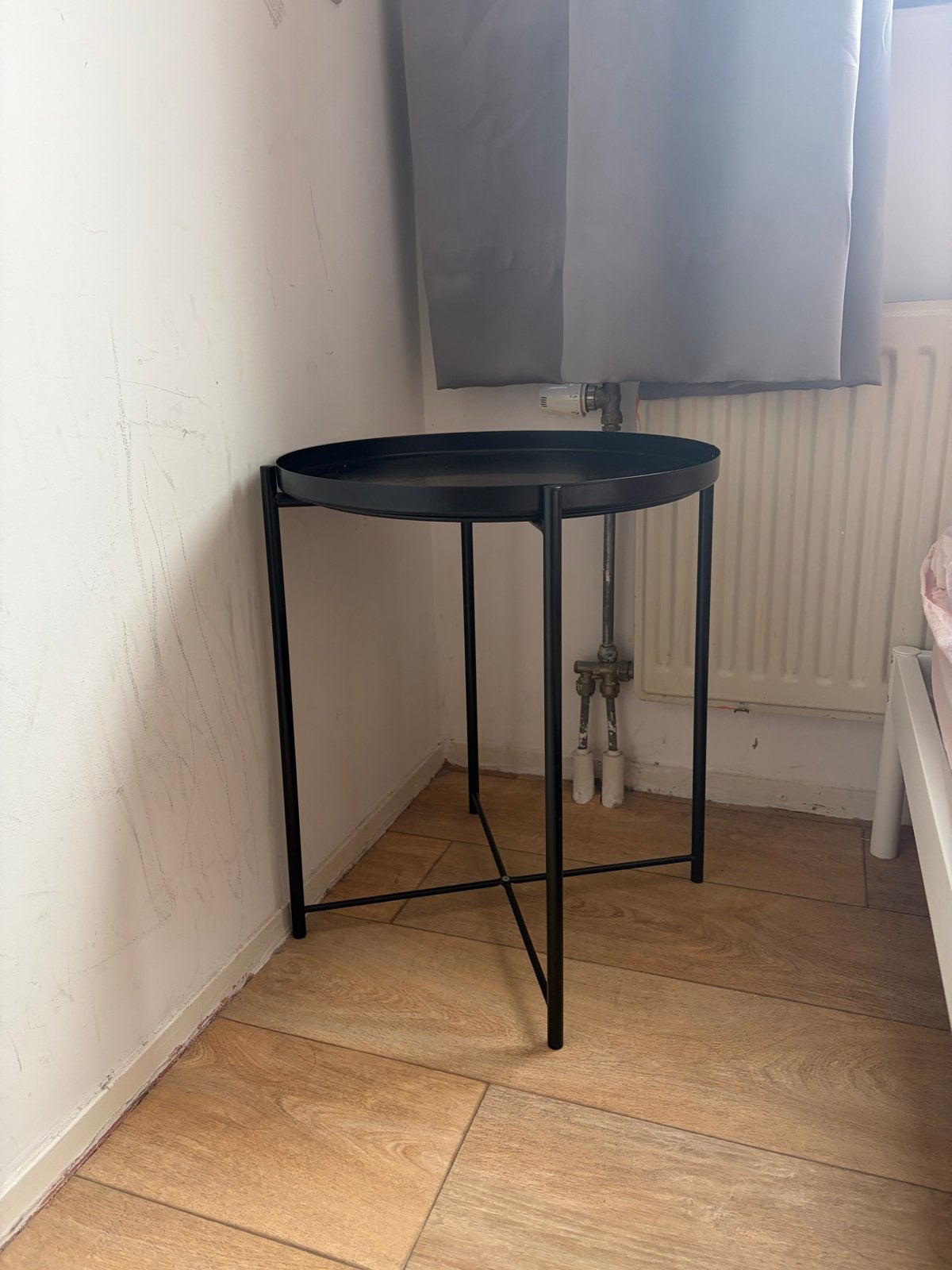 Zwart metalen bijzettafel/plantentafel, 45 tot 60 cm, Minder dan 55 cm, Gebruikt, Metaal of Aluminium