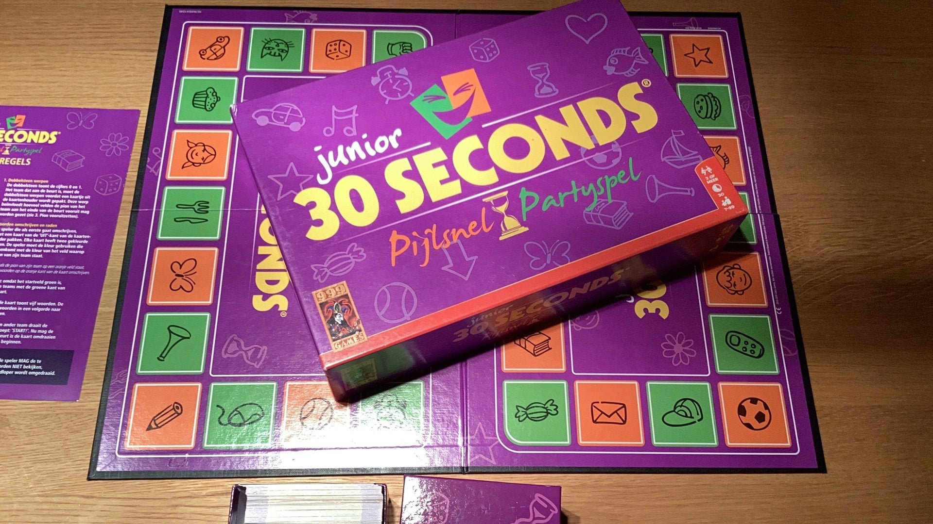 999 Games-30 Seconds Junior Partyspel, Hobby en Vrije tijd, Gezelschapsspellen | Bordspellen, Ophalen, Zo goed als nieuw