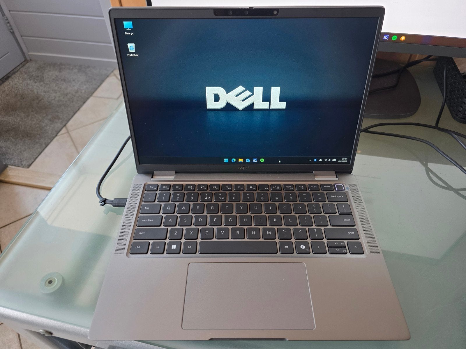 Dell Latitude 7350 13,3 inch Ultra 5 135U, Qwerty, Dell Latitude 7350, 13 inch, Minder dan 2 Ghz
