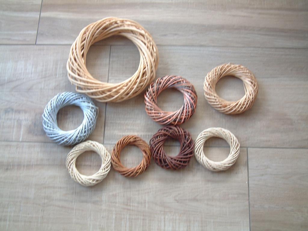 8 rieten kransen, Ophalen of Verzenden