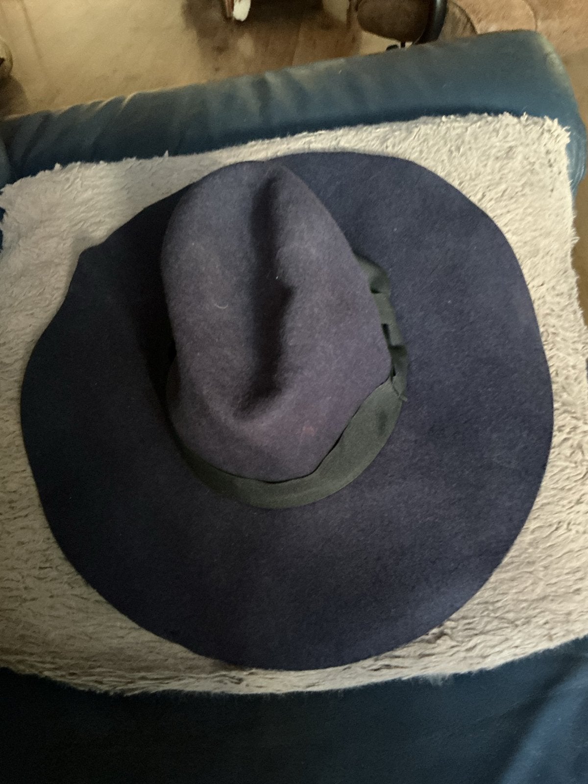 H&M 100% Wollen Hoed - Donkerblauw, Ophalen of Verzenden, Gedragen, 58 cm (L, 7¼ inch) of meer, Hoed
