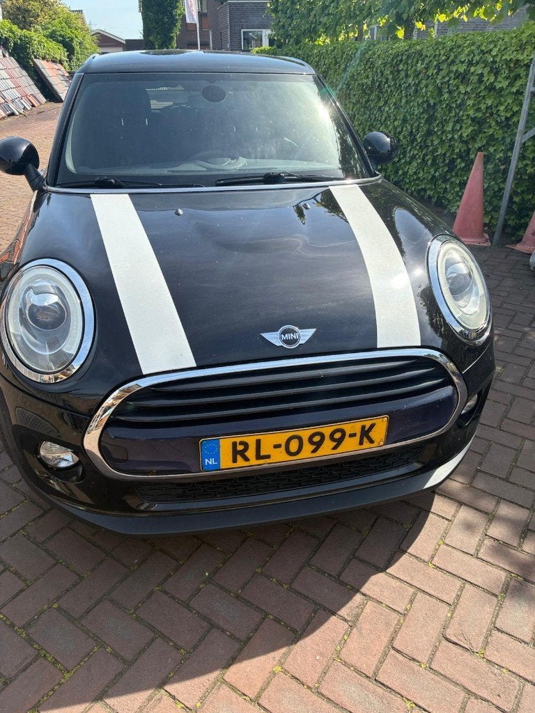 Mini Cooper 2018 Zwart, Auto's, Zwart, Origineel Nederlands, Handgeschakeld, Cooper