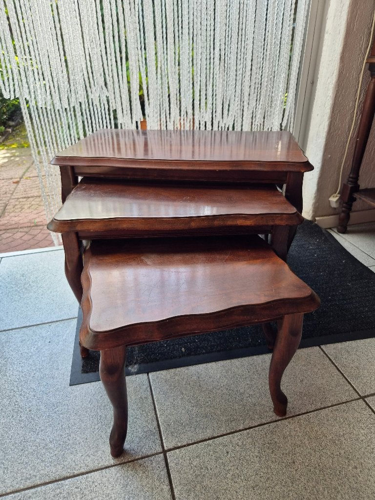 Bijzettafel 3, Minder dan 55 cm, Gebruikt, Rechthoekig, Hout