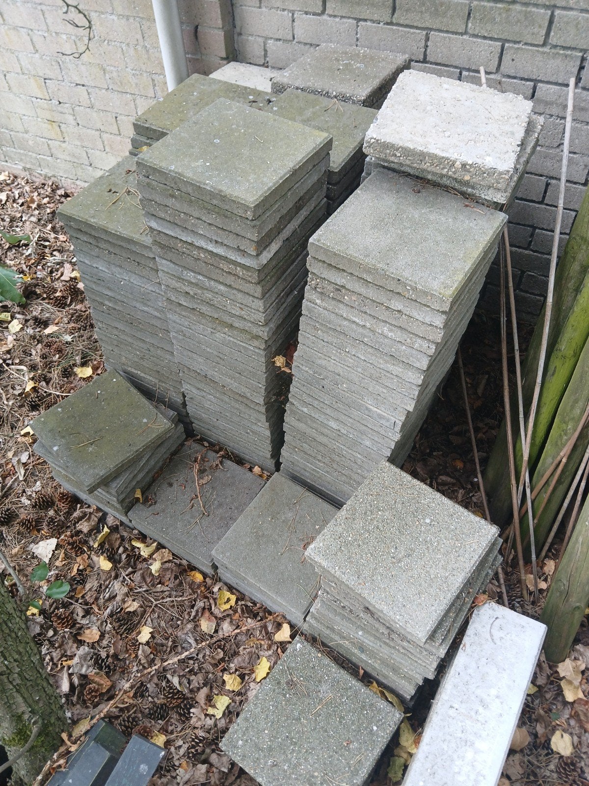 Gratis tegels, Tuin en Terras, Tegels en Klinkers, Ophalen, Gebruikt, Beton, Terrastegels