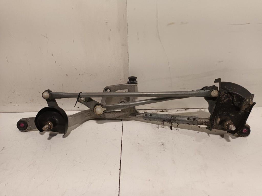 Ruitenwisser mechaniek voor Toyota Yaris, Onderdelen@venauto.nl, Van der Ven Autorecycling B.V., Gebruikt, Ettenseweg 76, 4706 PB Roosendaal, The Netherlands