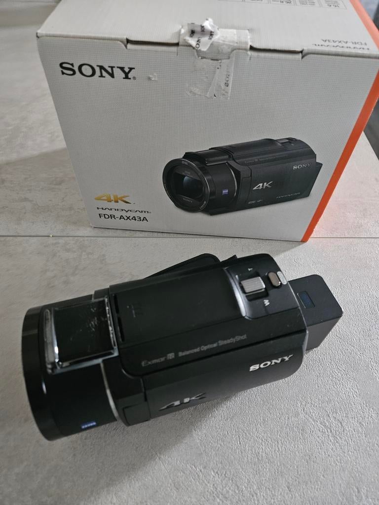 Sony FDR-AX43 inczeer goed staat, Ophalen of Verzenden, Zo goed als nieuw, Sony, 20x of meer