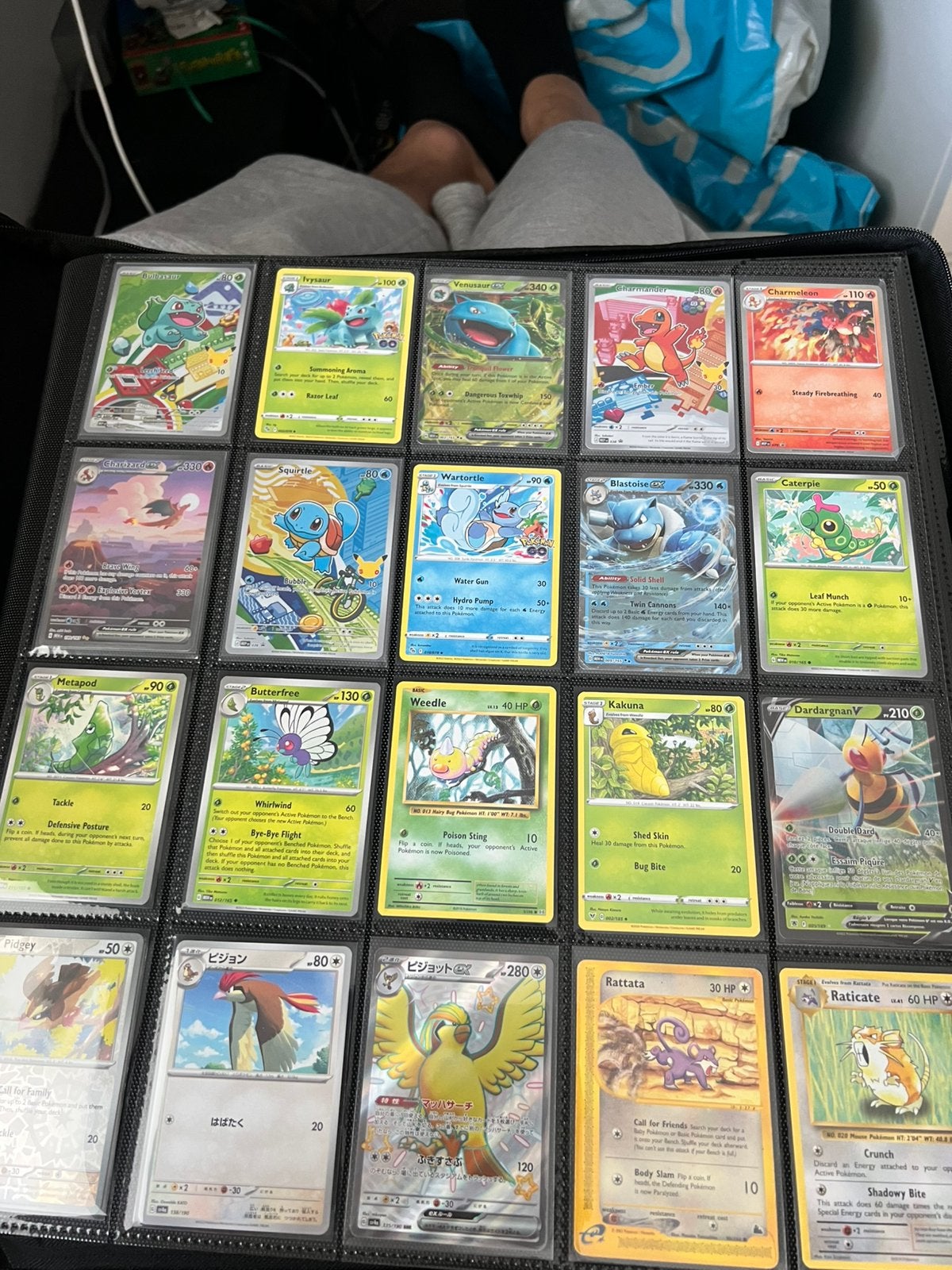 Pokedex binder in de maak, Hobby en Vrije tijd, Verzenden