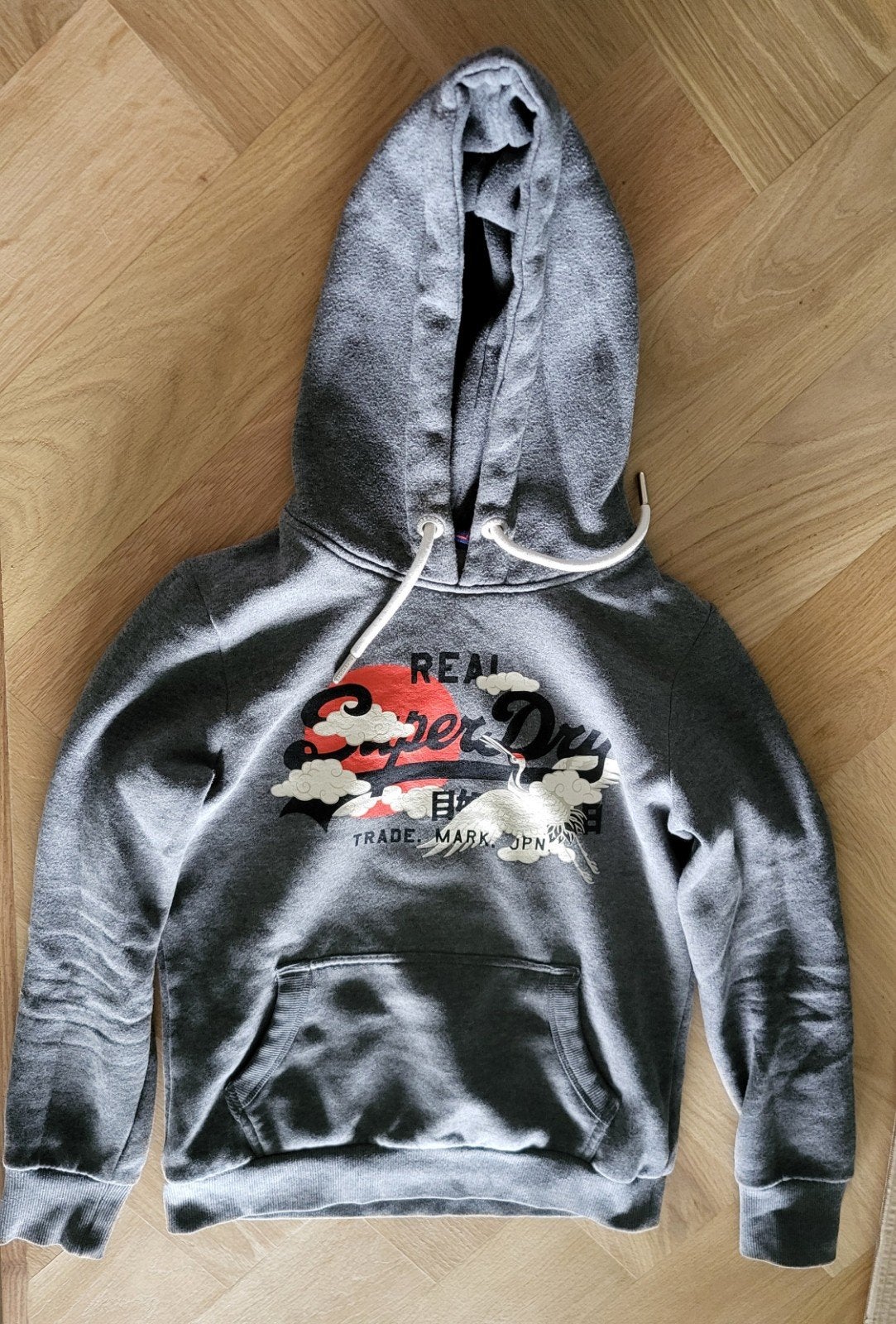 Superdry trui met kraanvogels, Ophalen of Verzenden, Zo goed als nieuw, Maat 36 (S), Grijs