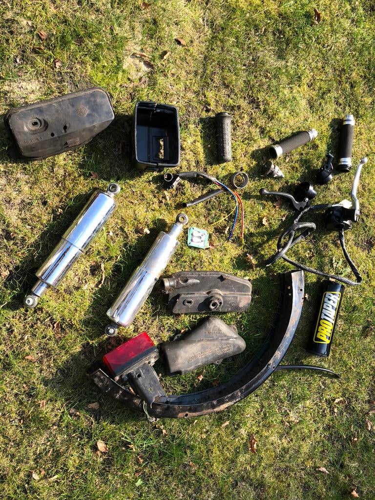 Partij tomos / puch maxi, Fietsen en Brommers, Brommeronderdelen | Algemeen, Ophalen of Verzenden, Gebruikt, Overige typen