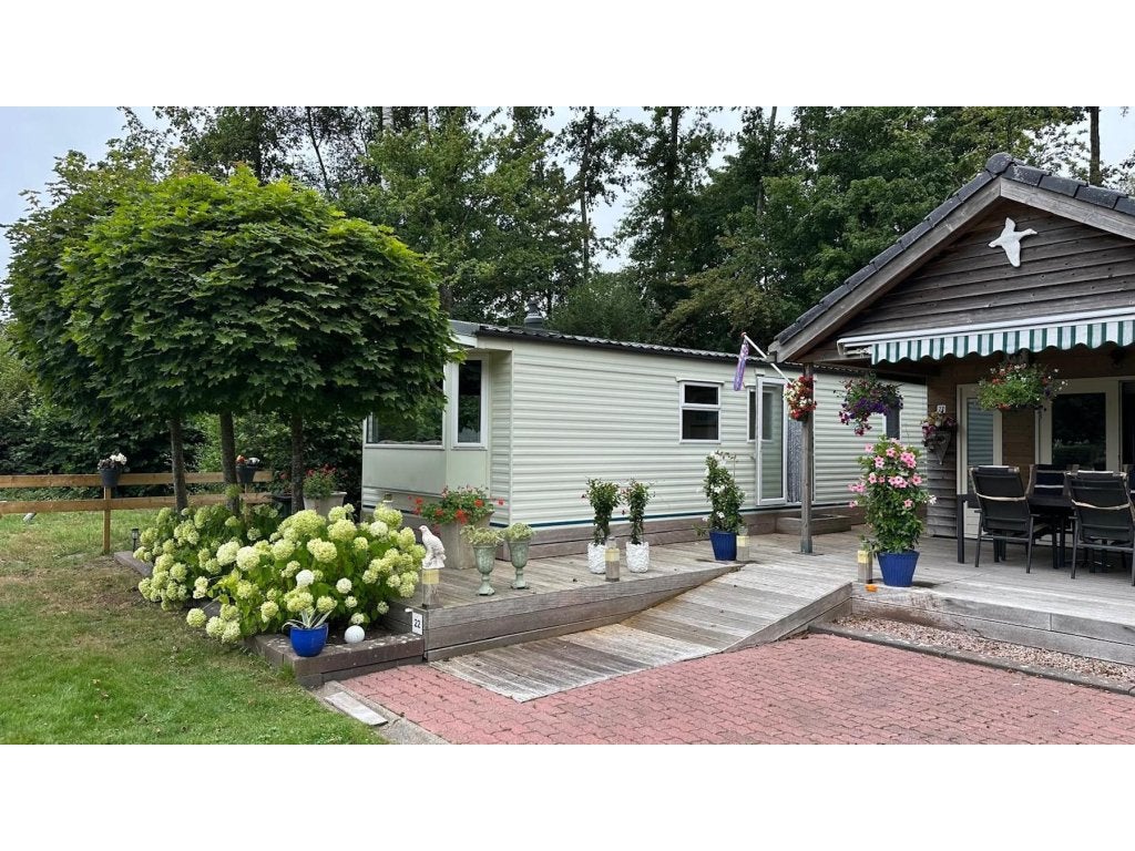 Chalet te koop + Guesthouse in Appelscha, Friesland R#52R, Meer dan 6