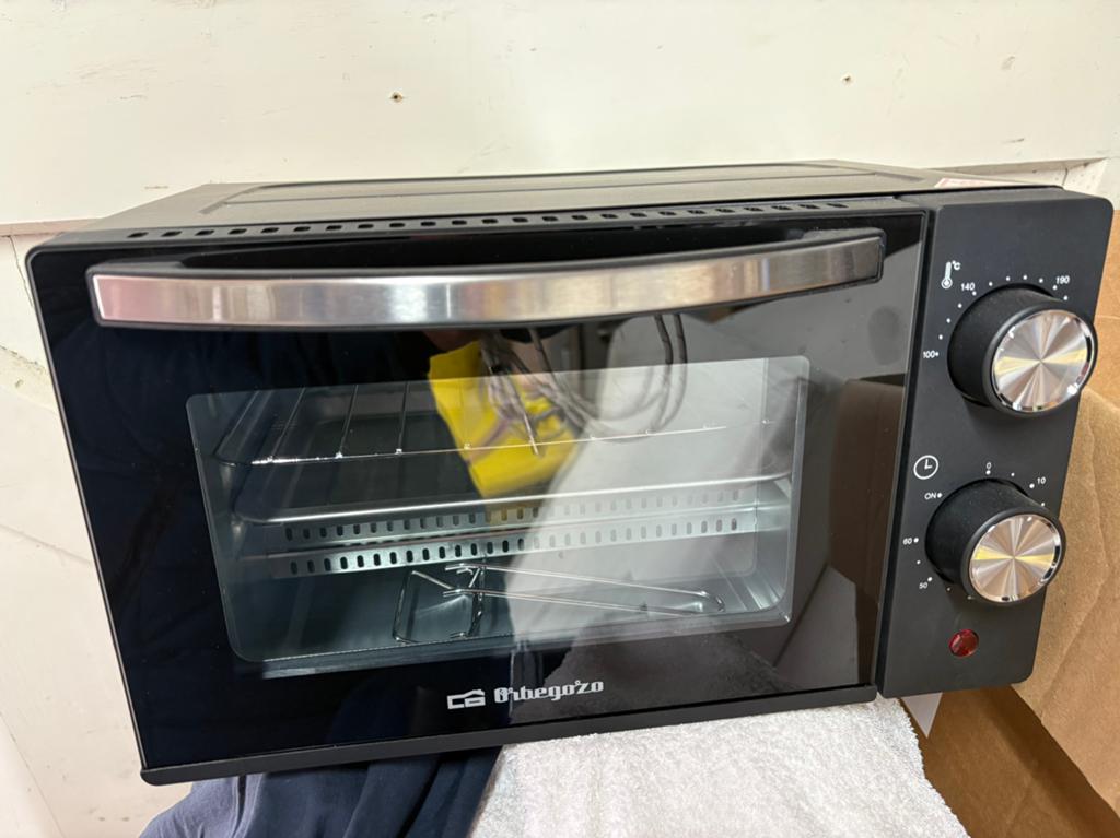 Orbegozo mini oven 650w, Witgoed en Apparatuur, Ovens, Ophalen, Minder dan 45 cm
