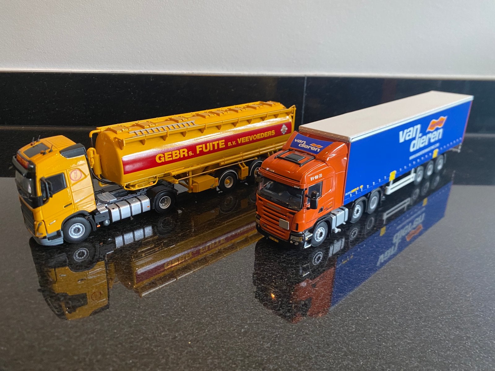 WSI model gebr. Fuite en van dieren maritime, Ophalen, Nieuw, Bus of Vrachtwagen, Wsi