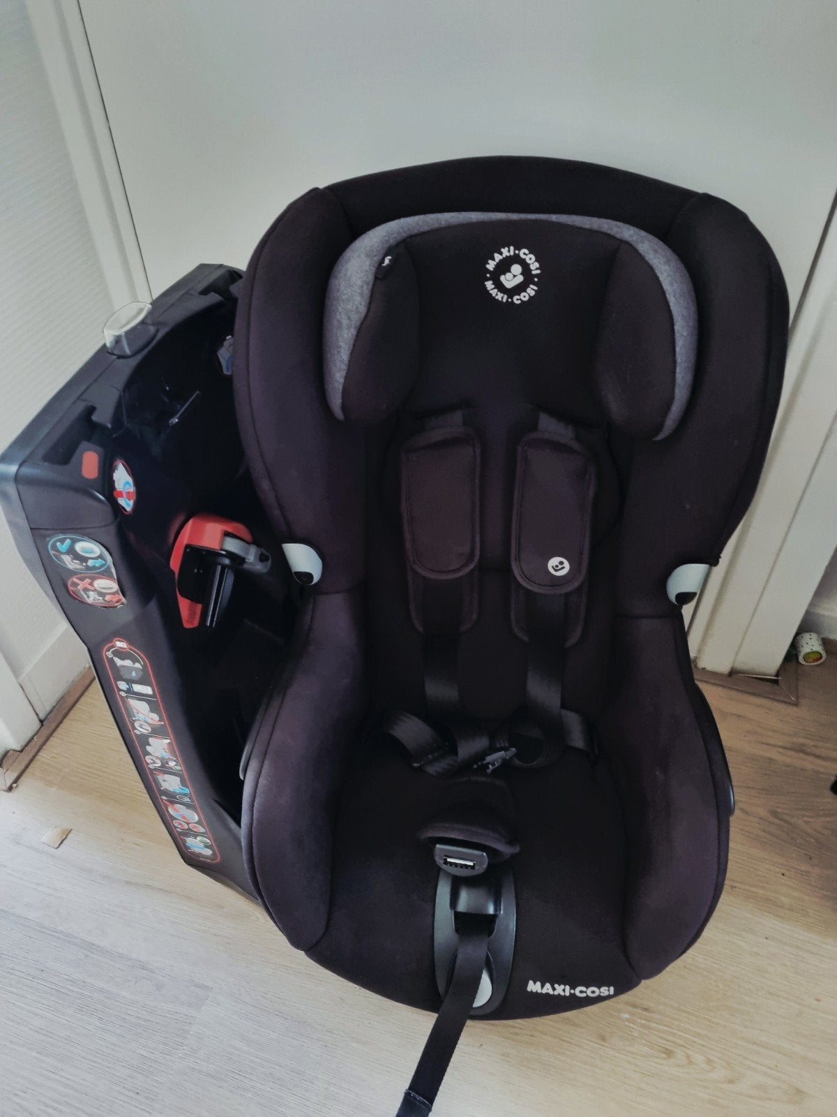 Maxi Cosi Axxis draaibaar autostoeltje groep 2 zonder isofix, Ophalen, Gebruikt, 9 t/m 18 kg, Isofix