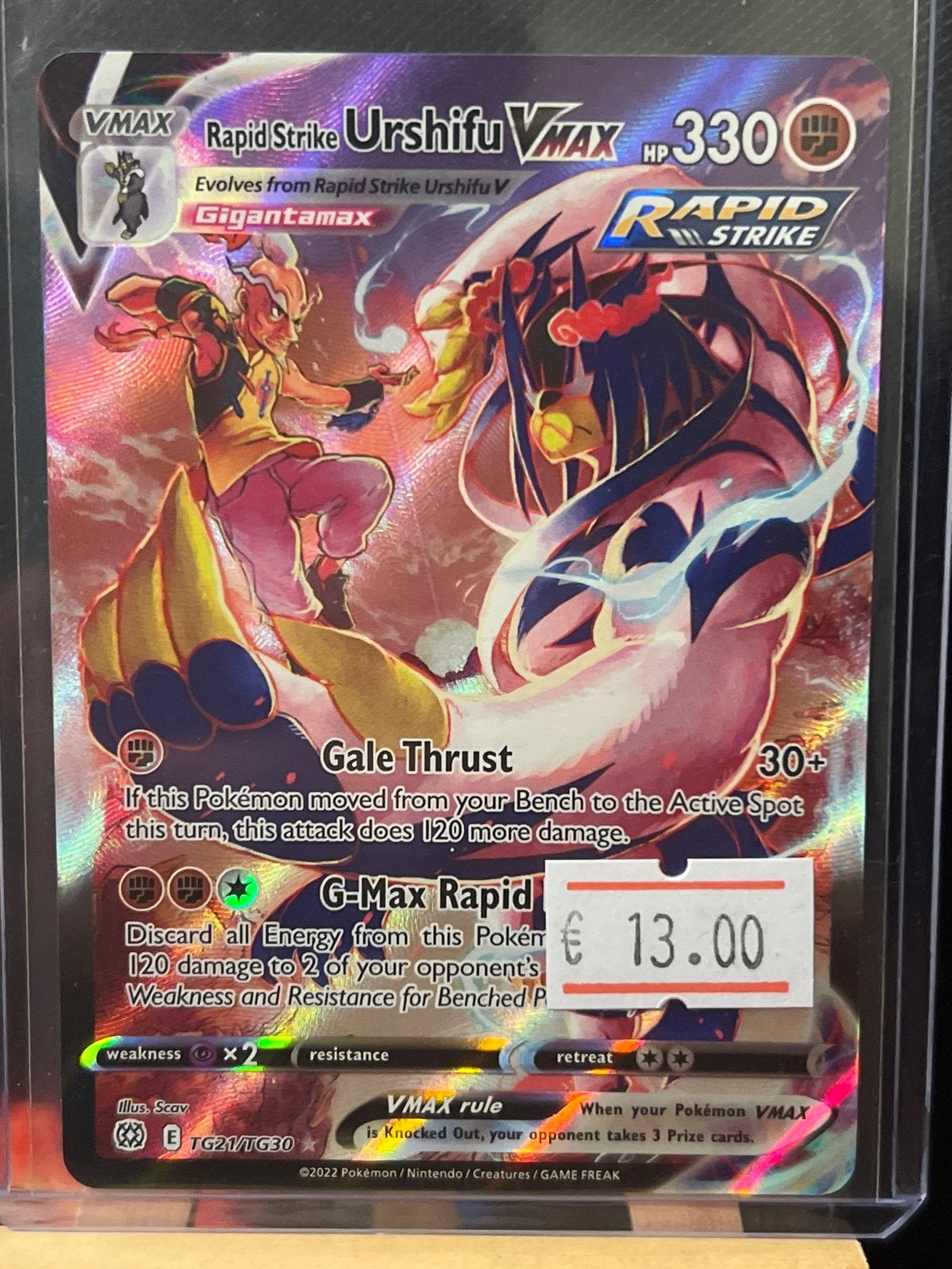 Pokémon TCG: Rapid Strike Urshifu VMAX (TG21/TG30) - Zo goed, Hobby en Vrije tijd, Ophalen of Verzenden, Zo goed als nieuw, Losse kaart