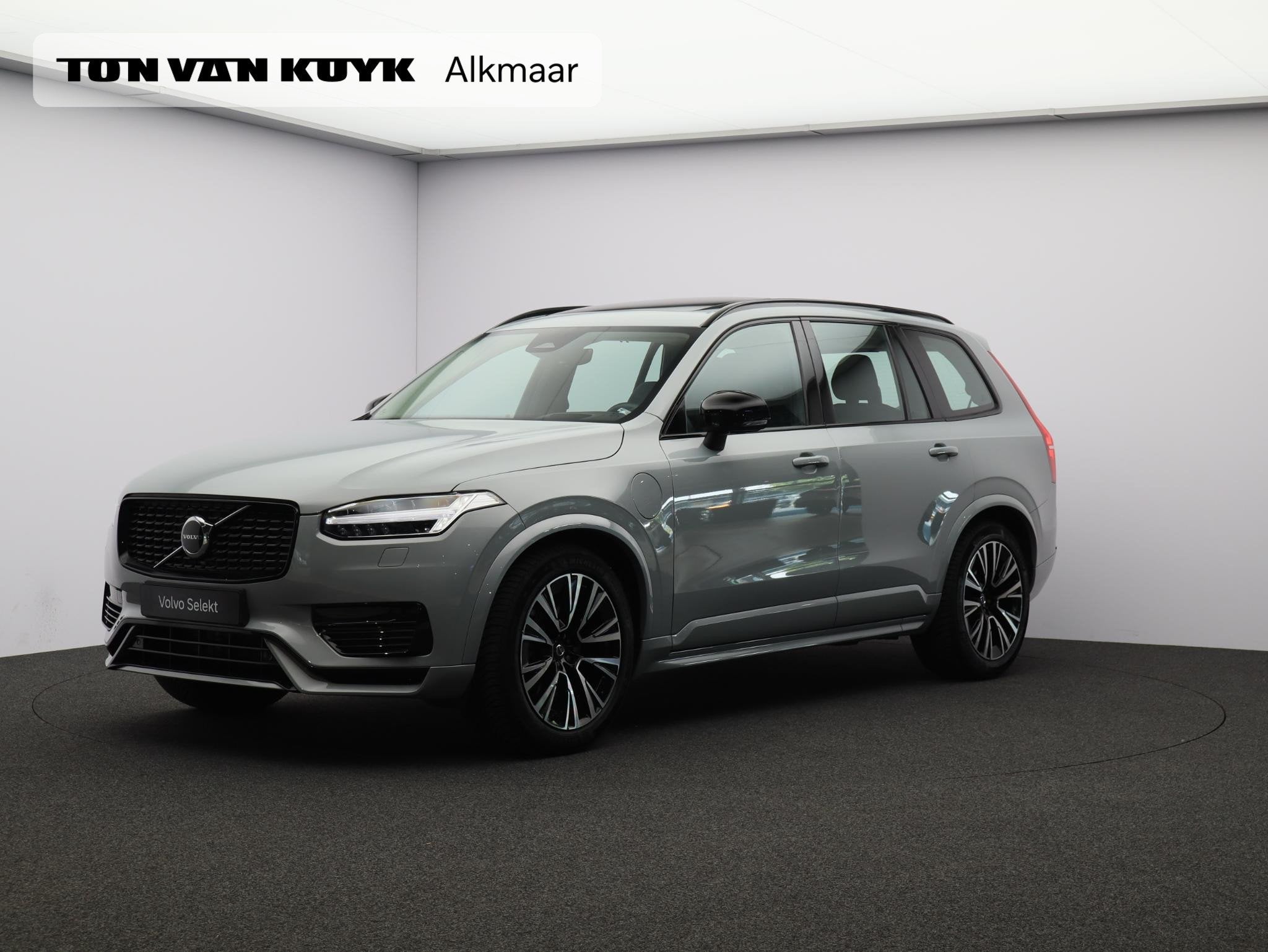 Volvo XC90 T8 455PK Recharge AWD Ultimate Dark / Luchtvering
