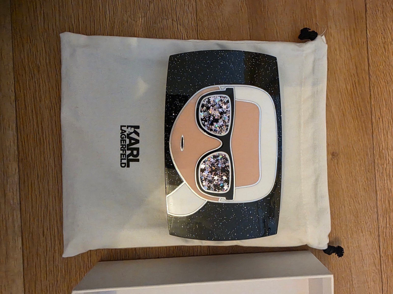 Karl Lagerfeld box tas, Ophalen of Verzenden, Zwart, IOS, Karl Lagerfeld