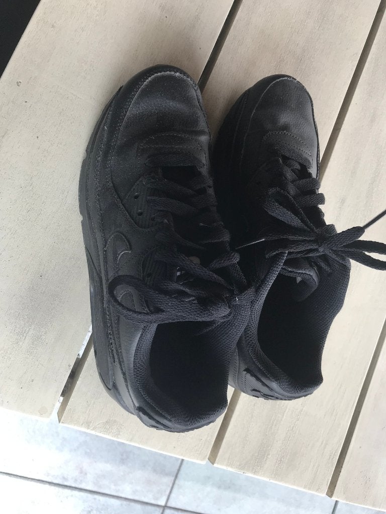 Nike Air Max, maat 38,5, Zwart, Kinderen en Baby's, Kinderkleding | Schoenen en Sokken, Ophalen, Zo goed als nieuw, Nike, Jongen of Meisje