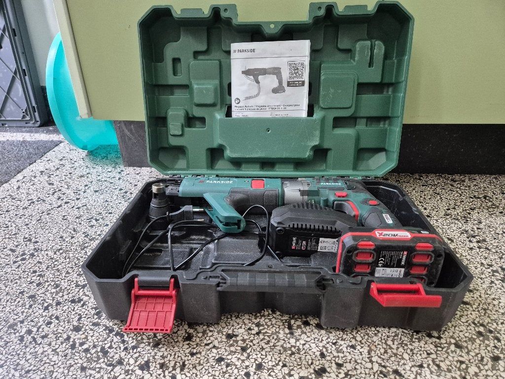 Parkside gispsplaatsaccuboormachine met 20V accu en lader, Ophalen, Zo goed als nieuw, Accuboormachine, Parkside