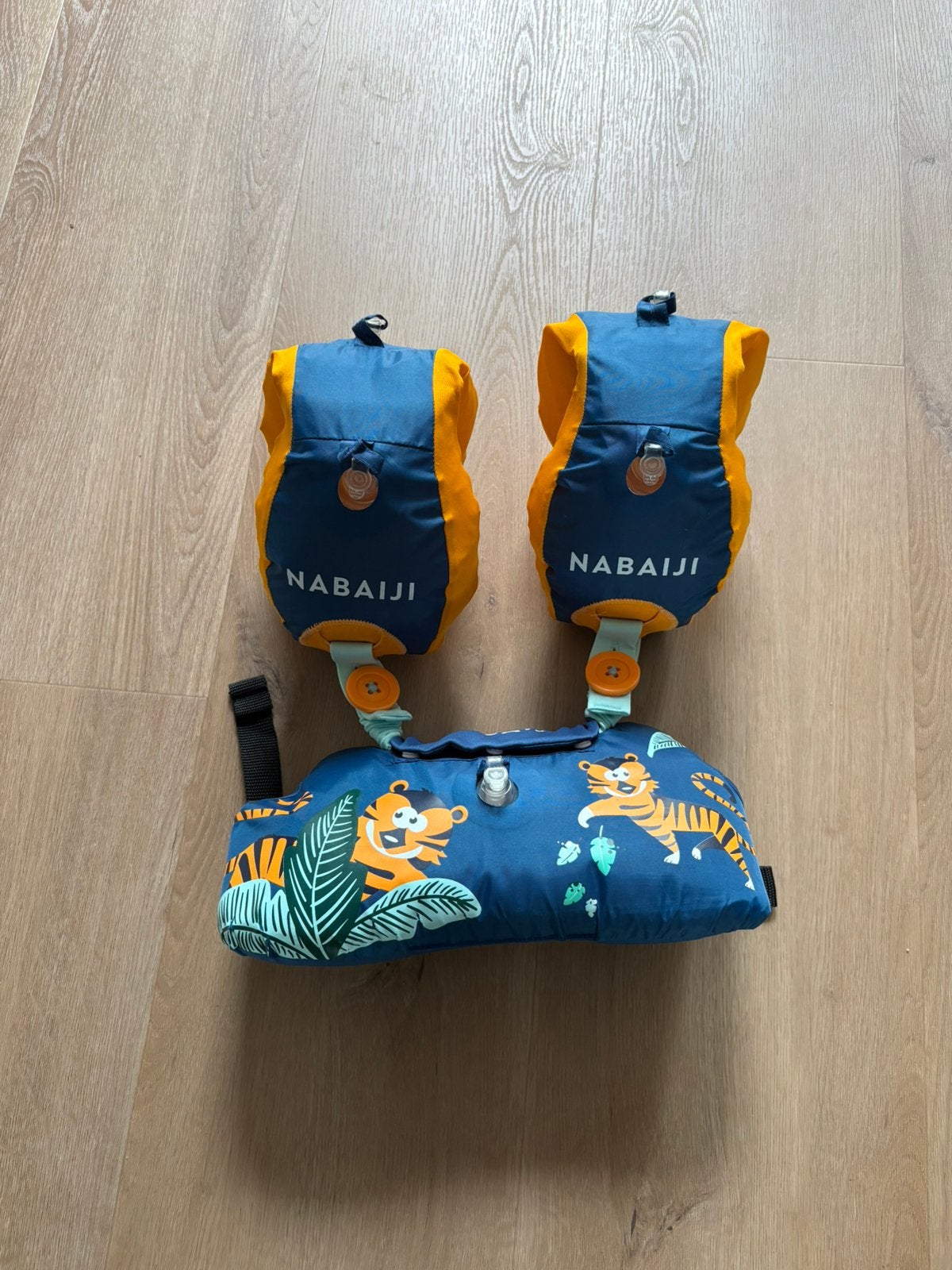 Nabaiji drijf- /zwemvest met bandjes voor kinderen, Ophalen of Verzenden, Zo goed als nieuw, Kind, Reddingsvest of Zwemvest