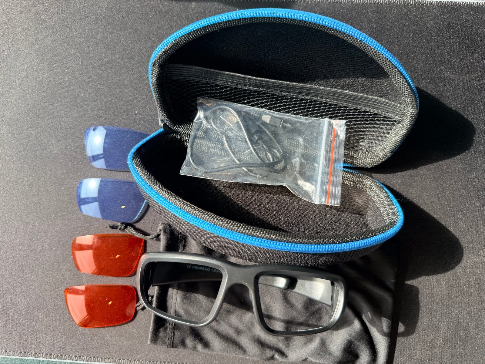 Propeaq 1.0 Lichttherapie Bril met Verwisselbare Lenzen, Overige merken, Zwart, Ophalen of Verzenden, Zo goed als nieuw